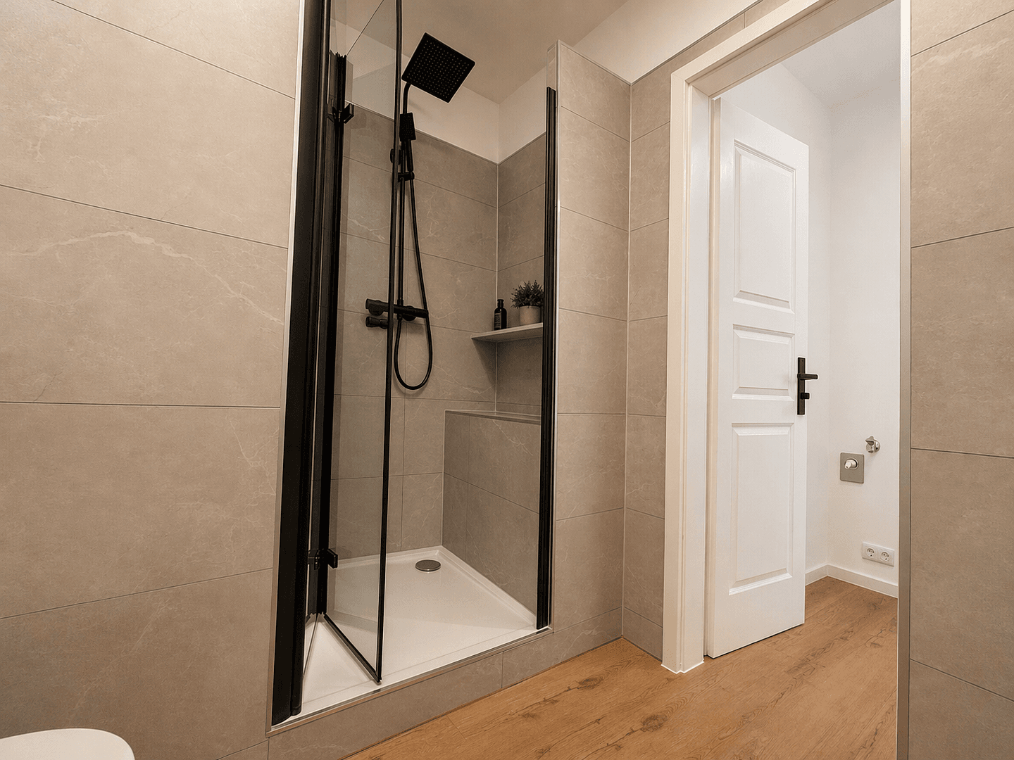 Prodej bytu 1+1 37 m², Faradaystraße 9, Leipzig, Sasko Prodej bytu 1+1 37 m², Faradaystraße 9, Leipzig, Sasko