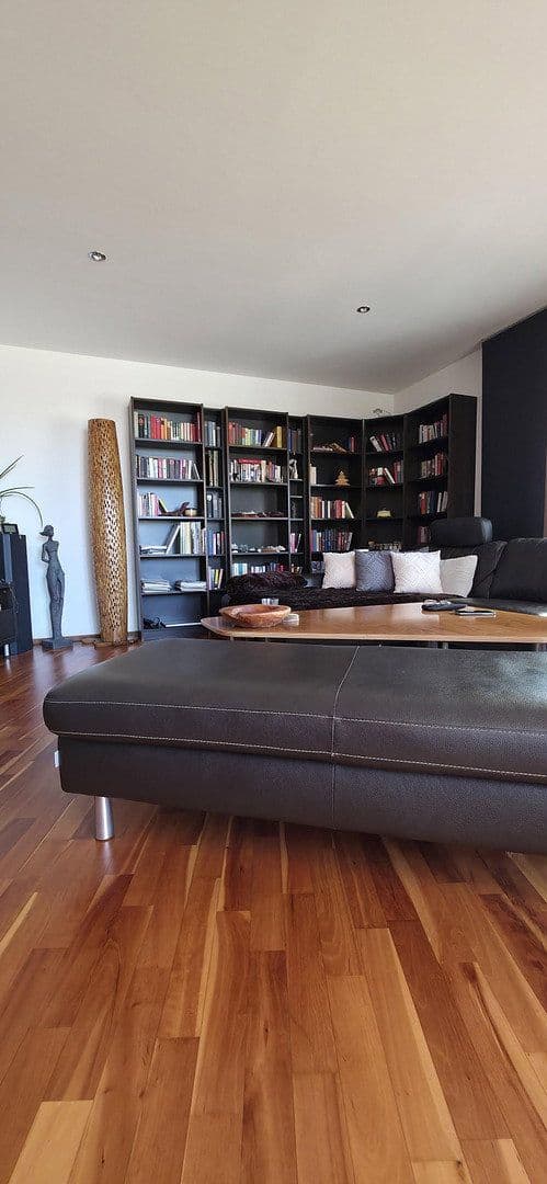 Prodej domu 152 m², pozemek 1.541 m², Albstadt, Bádensko-Württembersko Prodej domu 152 m², pozemek 1.541 m², Albstadt, Bádensko-Württembersko