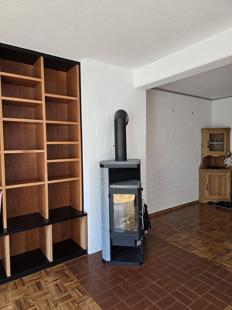 Prodej domu 135 m², pozemek 168 m², Ronnenberg, Dolní Sasko Prodej domu 135 m², pozemek 168 m², Ronnenberg, Dolní Sasko