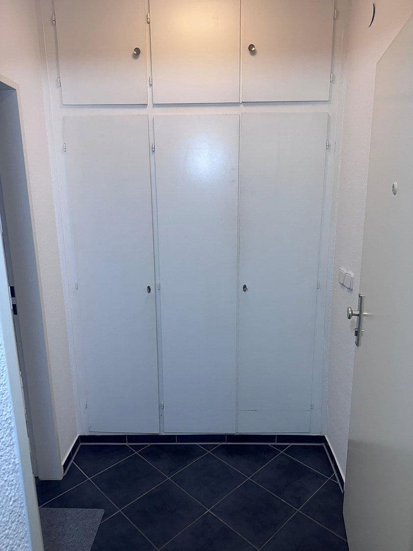 Pronájem bytu 1+1 30 m², Schöffenstr., Frankfurt am Main, Hessen Pronájem bytu 1+1 30 m², Schöffenstr., Frankfurt am Main, Hessen