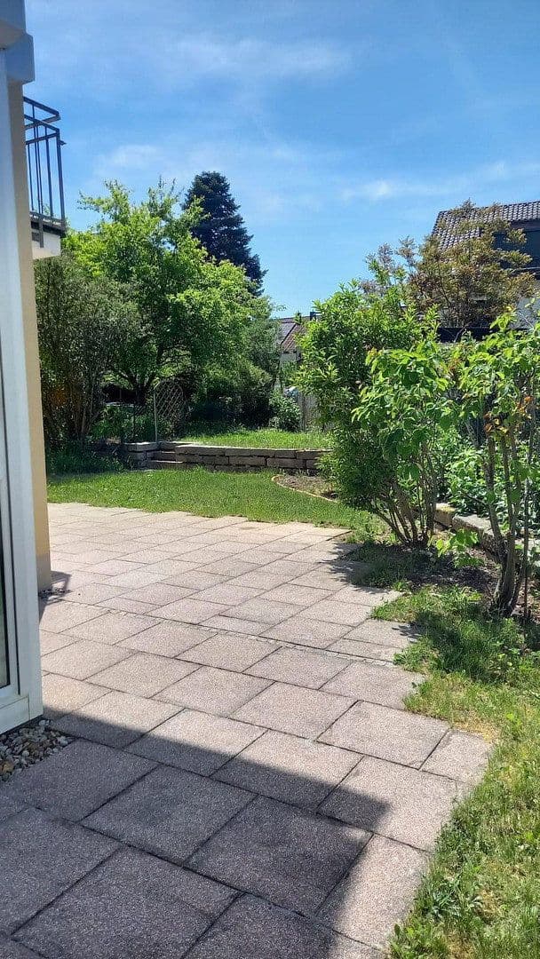 Pronájem domu 174 m², pozemek 256 m², München, Bavorsko Pronájem domu 174 m², pozemek 256 m², München, Bavorsko
