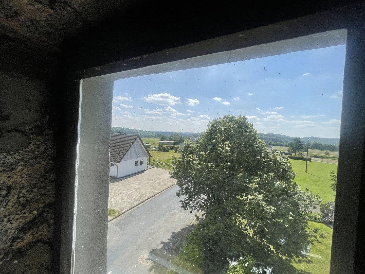 Prodej domu 195 m², pozemek 1.190 m², Üxheim, Porýní-Falc Prodej domu 195 m², pozemek 1.190 m², Üxheim, Porýní-Falc