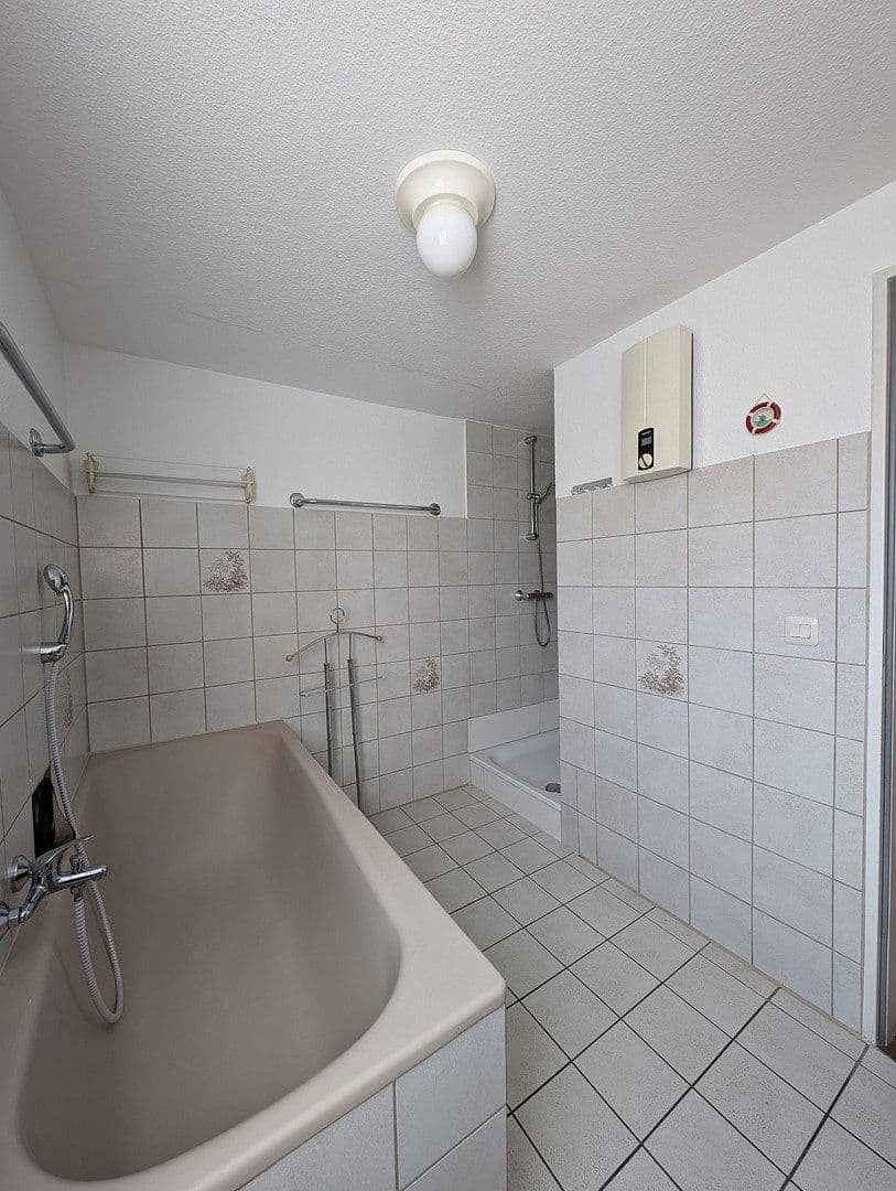 Prodej bytu 3+1 65 m², Essen Freisenbruch, Severní Porýní-Vestfálsko Prodej bytu 3+1 65 m², Essen Freisenbruch, Severní Porýní-Vestfálsko
