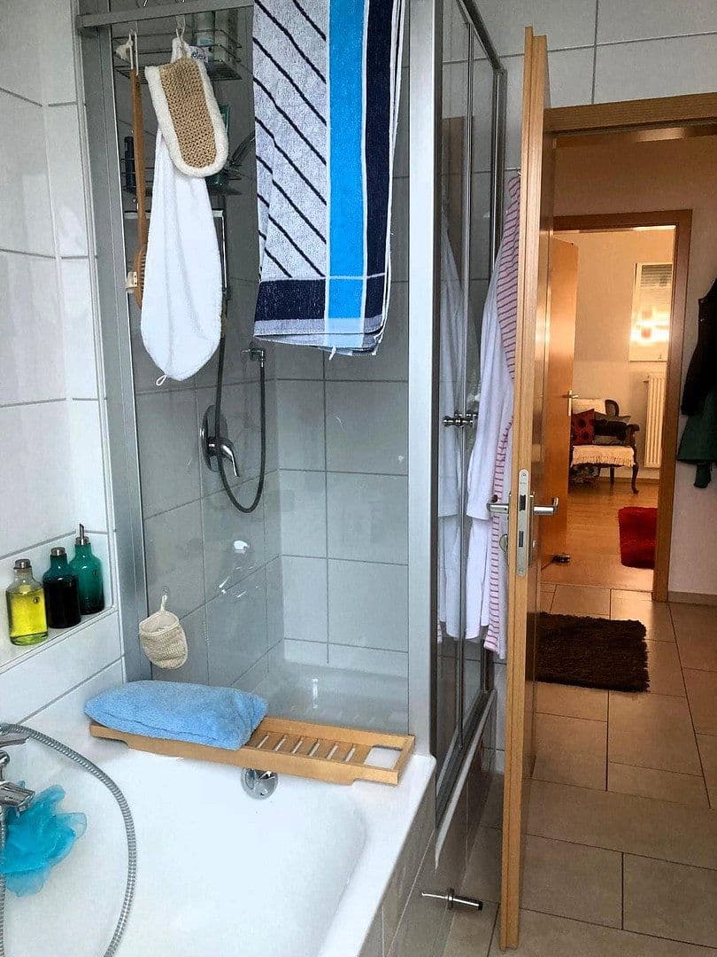 Pronájem bytu 2+1 55 m², Bahnwaldstraße 2, Neu-Ulm, Bavorsko Pronájem bytu 2+1 55 m², Bahnwaldstraße 2, Neu-Ulm, Bavorsko