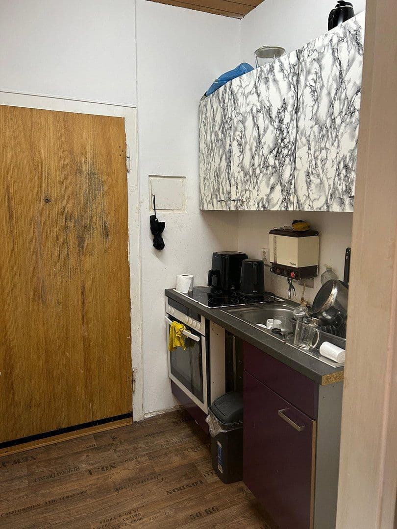 Pronájem bytu 1+1 30 m², Stockkampstraße 12, Düsseldorf, Severní Porýní-Vestfálsko Pronájem bytu 1+1 30 m², Stockkampstraße 12, Düsseldorf, Severní Porýní-Vestfálsko