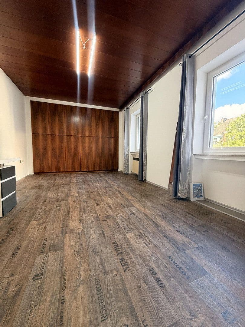 Pronájem bytu 1+1 30 m², Stockkampstraße 12, Düsseldorf, Severní Porýní-Vestfálsko Pronájem bytu 1+1 30 m², Stockkampstraße 12, Düsseldorf, Severní Porýní-Vestfálsko