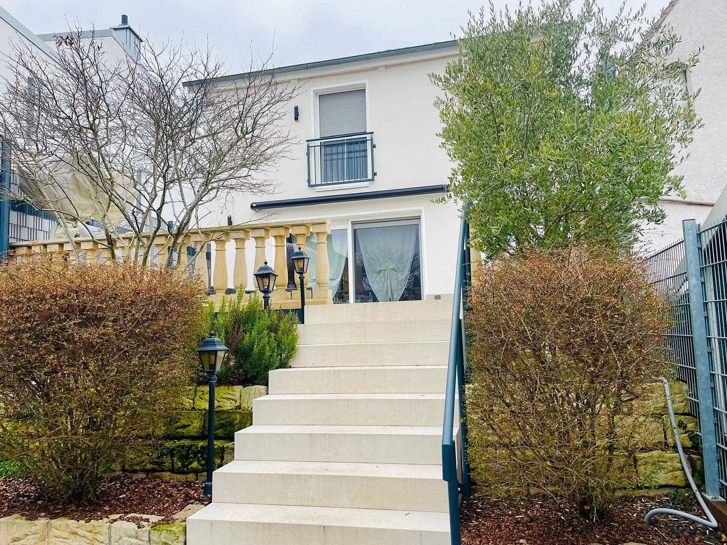 Prodej domu 176 m², pozemek 490 m², Speyerer Straße 23, Römerberg, Porýní-Falc Prodej domu 176 m², pozemek 490 m², Speyerer Straße 23, Römerberg, Porýní-Falc