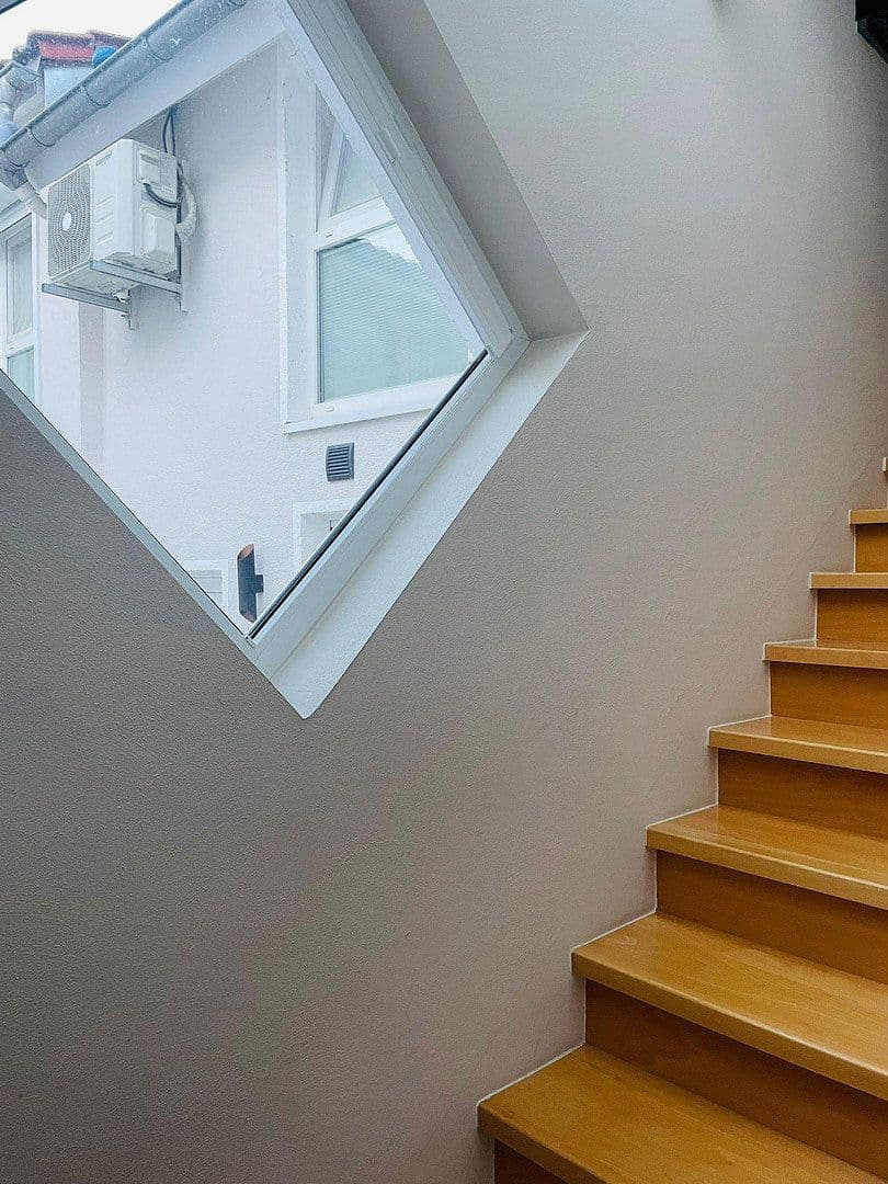 Prodej domu 176 m², pozemek 490 m², Speyerer Straße 23, Römerberg, Porýní-Falc Prodej domu 176 m², pozemek 490 m², Speyerer Straße 23, Römerberg, Porýní-Falc