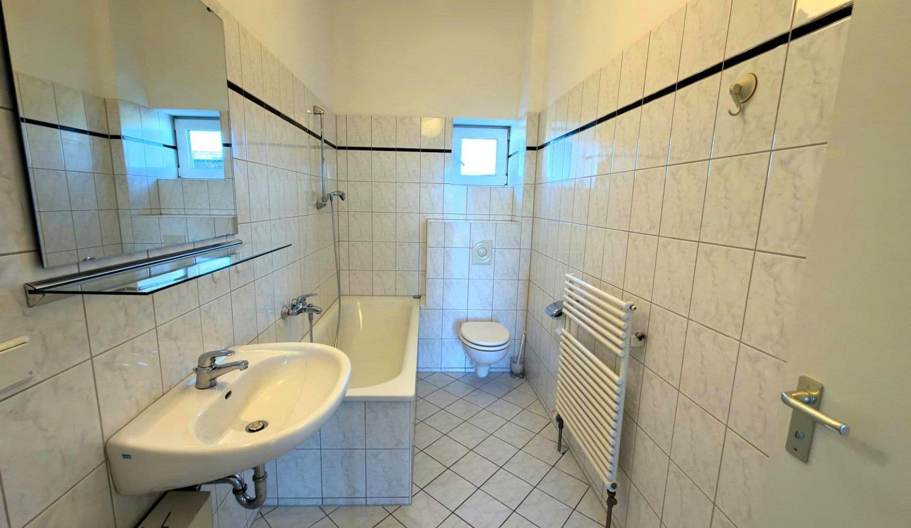 Prodej bytu 3+1 75 m², Berlin, Berlín Prodej bytu 3+1 75 m², Berlin, Berlín