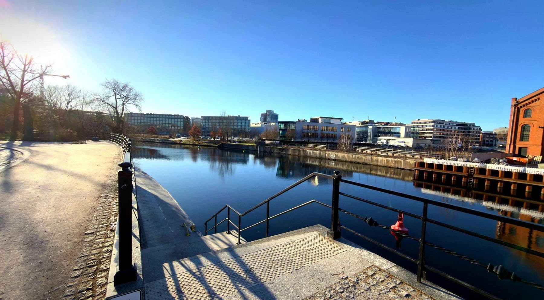 Prodej bytu 3+1 75 m², Berlin, Berlín Prodej bytu 3+1 75 m², Berlin, Berlín