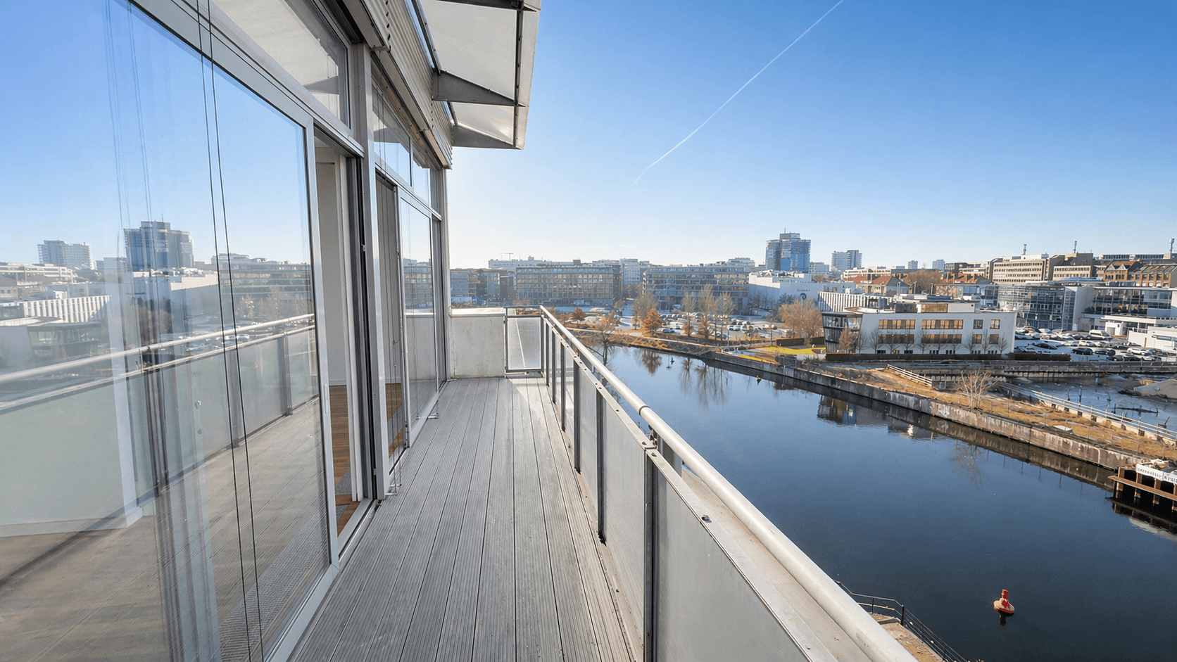 Prodej bytu 3+1 75 m², Berlin, Berlín Prodej bytu 3+1 75 m², Berlin, Berlín