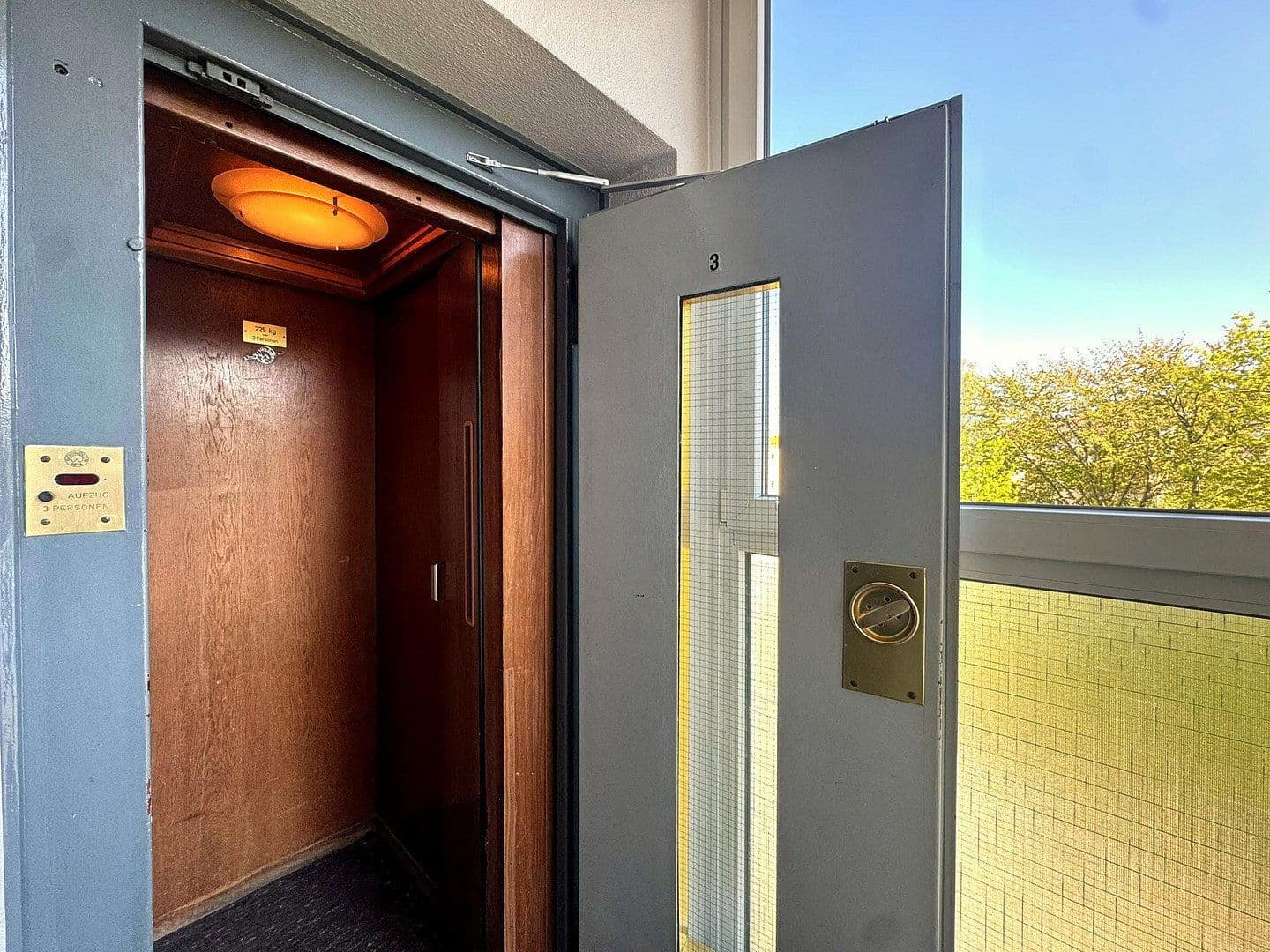 Prodej bytu 3+1 75 m², Berlin, Berlín Prodej bytu 3+1 75 m², Berlin, Berlín