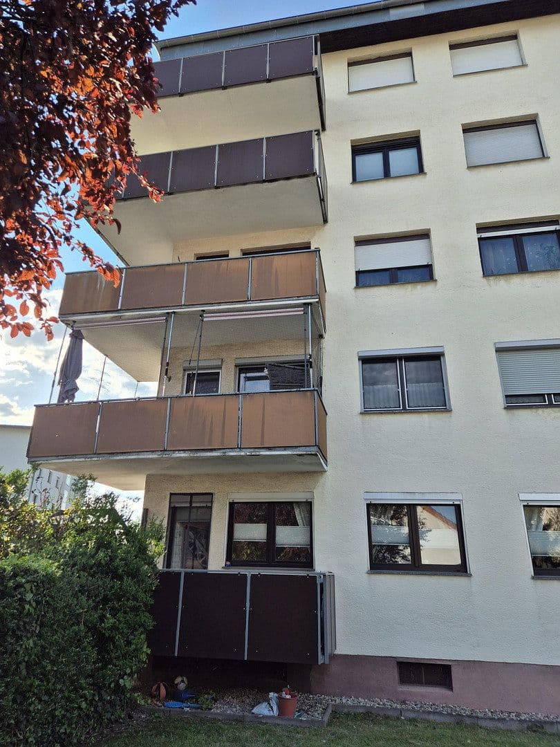 Prodej bytu 3+1 87 m², Bensheim, Hessen Prodej bytu 3+1 87 m², Bensheim, Hessen