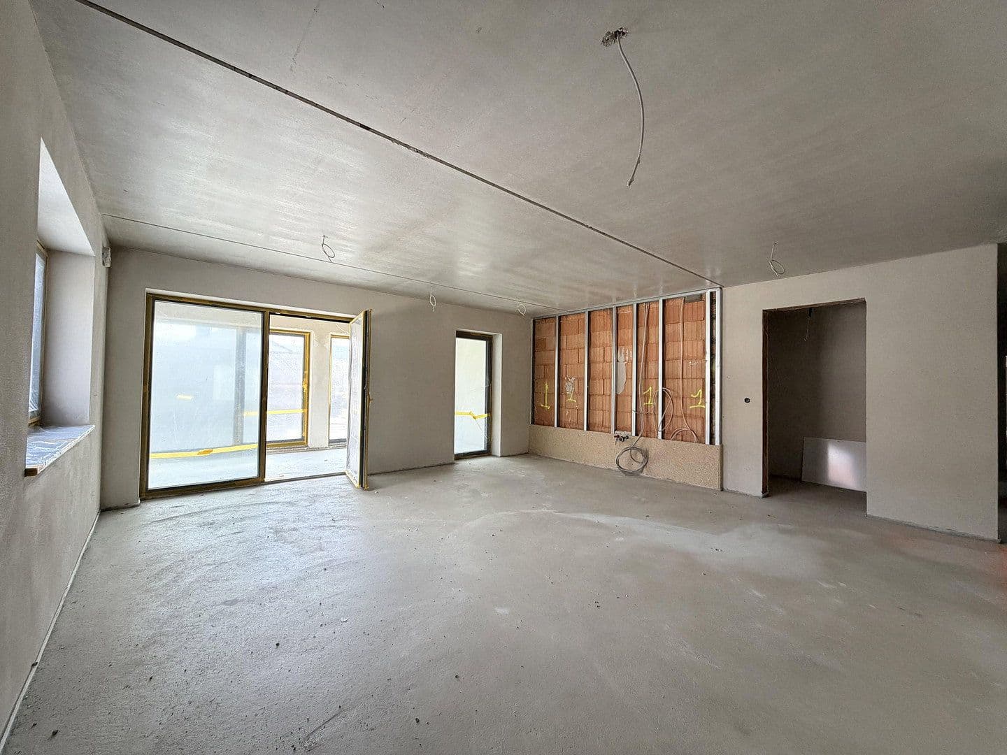 Pronájem bytu 3+1 87 m², Ruselbergstraße 63, Deggendorf, Bavorsko Pronájem bytu 3+1 87 m², Ruselbergstraße 63, Deggendorf, Bavorsko
