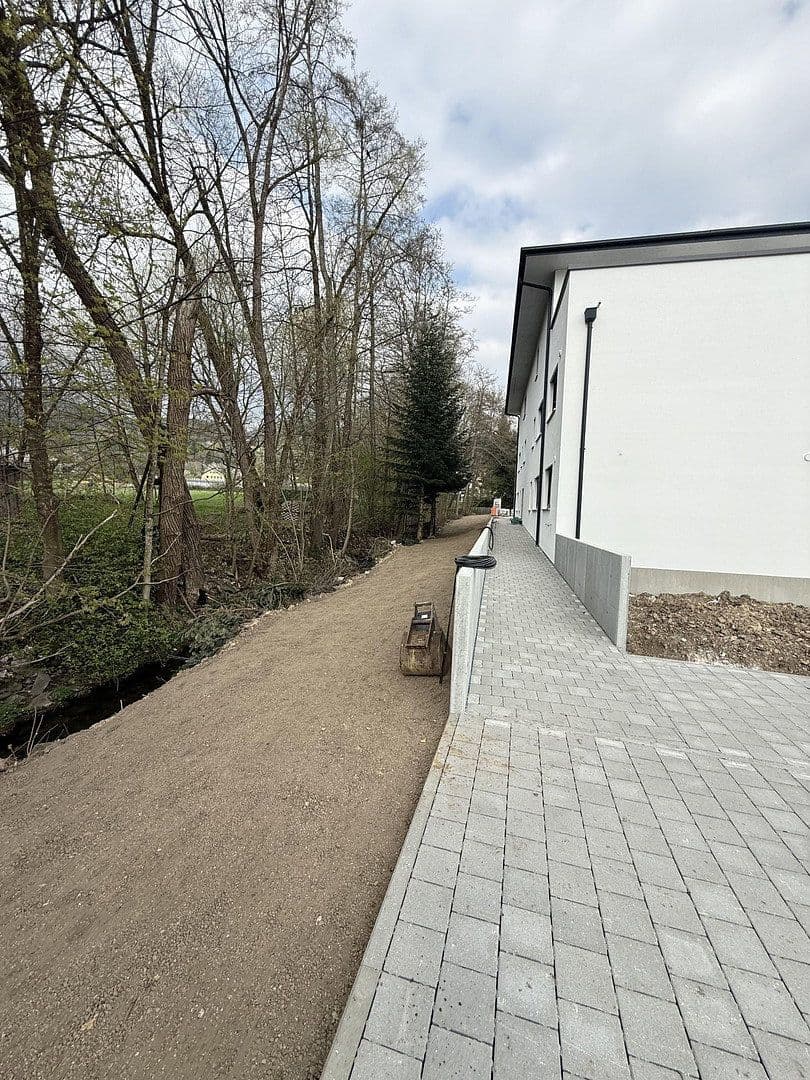 Pronájem bytu 3+1 87 m², Ruselbergstraße 63, Deggendorf, Bavorsko Pronájem bytu 3+1 87 m², Ruselbergstraße 63, Deggendorf, Bavorsko