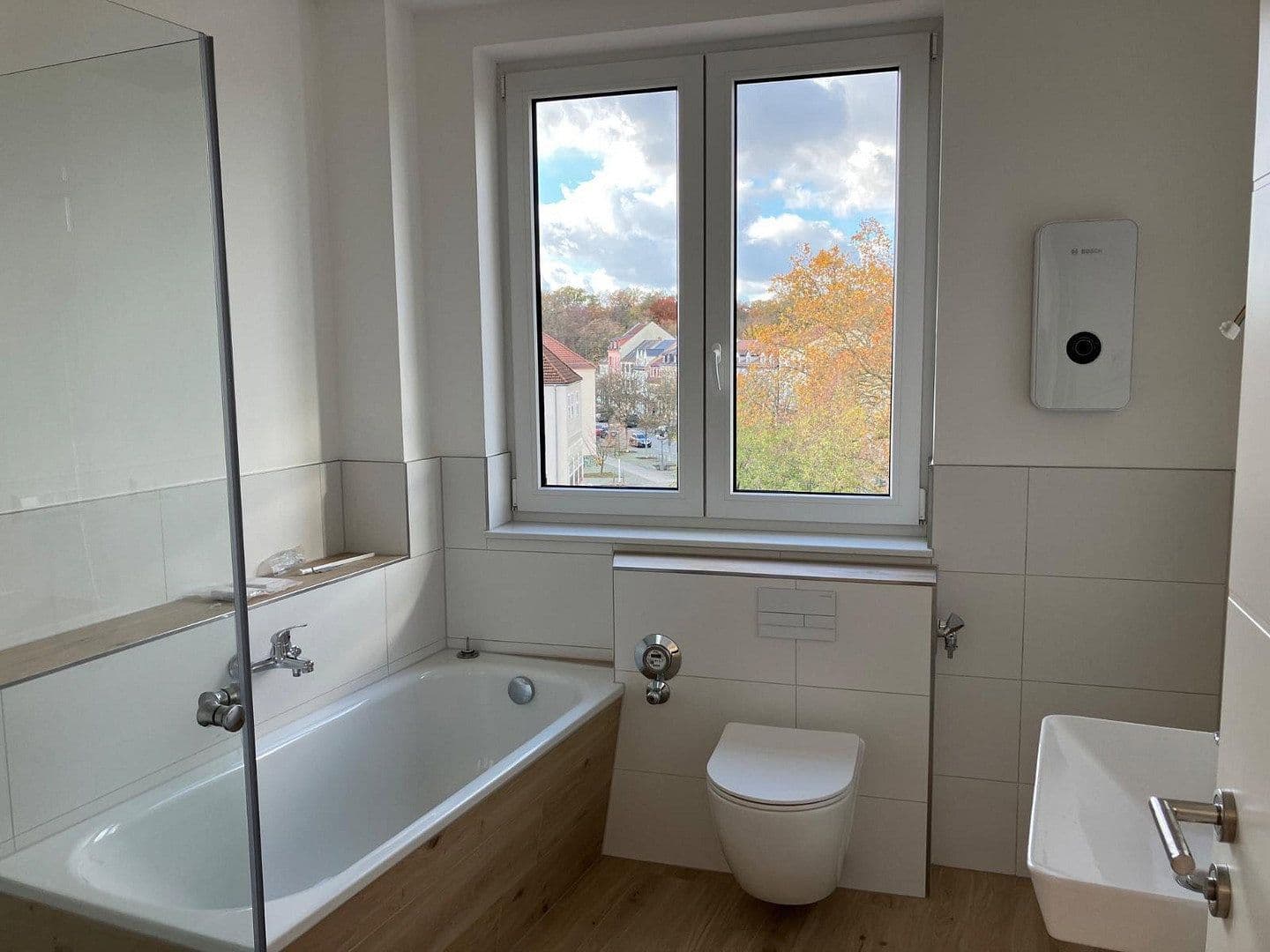 Pronájem bytu 5+1 85 m², Brückenplatz 7, Lubín, Braniborsko Pronájem bytu 5+1 85 m², Brückenplatz 7, Lubín, Braniborsko