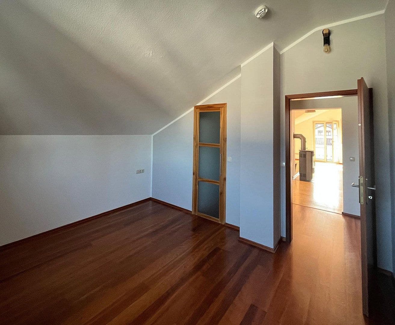 Prodej bytu 4+1 93 m², Raubling, Bavorsko Prodej bytu 4+1 93 m², Raubling, Bavorsko