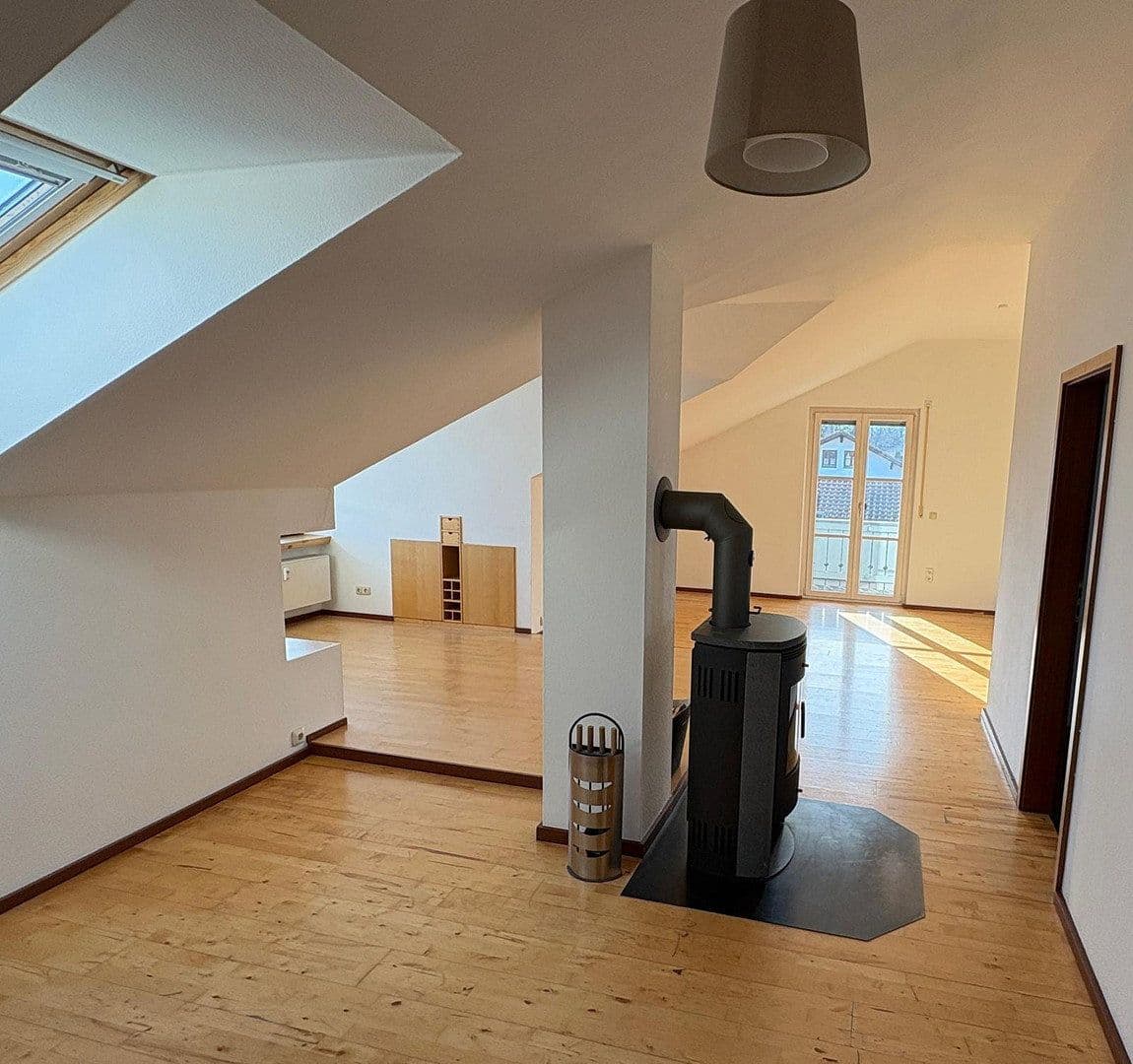 Prodej bytu 4+1 93 m², Raubling, Bavorsko Prodej bytu 4+1 93 m², Raubling, Bavorsko