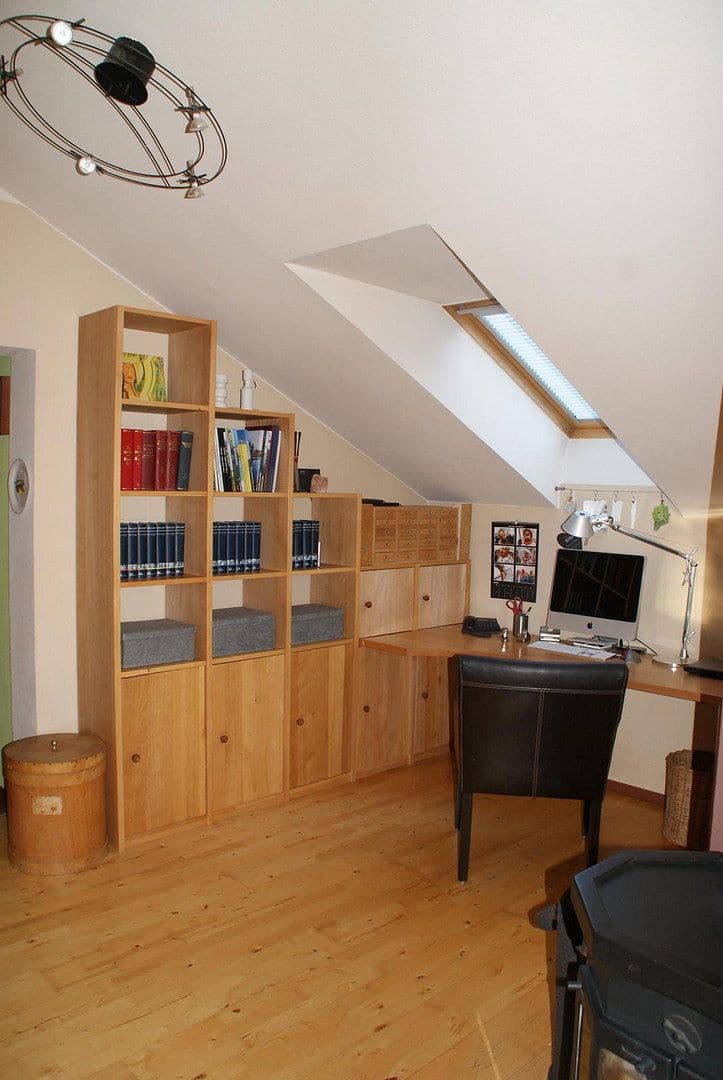 Prodej bytu 4+1 93 m², Raubling, Bavorsko Prodej bytu 4+1 93 m², Raubling, Bavorsko