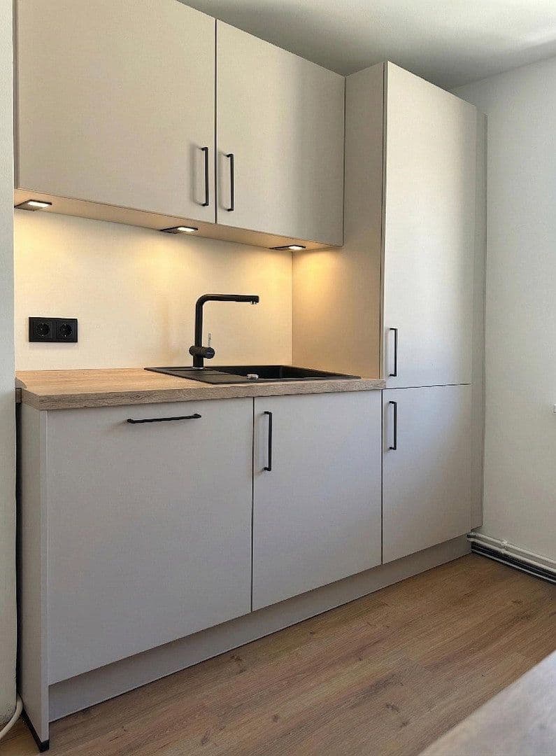 Pronájem bytu 2+1 46 m², Markkleeberg, Sasko Pronájem bytu 2+1 46 m², Markkleeberg, Sasko
