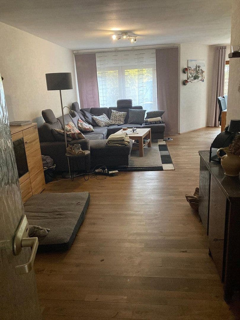 Prodej domu 134 m², pozemek 288 m², Erftstadt, Severní Porýní-Vestfálsko Prodej domu 134 m², pozemek 288 m², Erftstadt, Severní Porýní-Vestfálsko