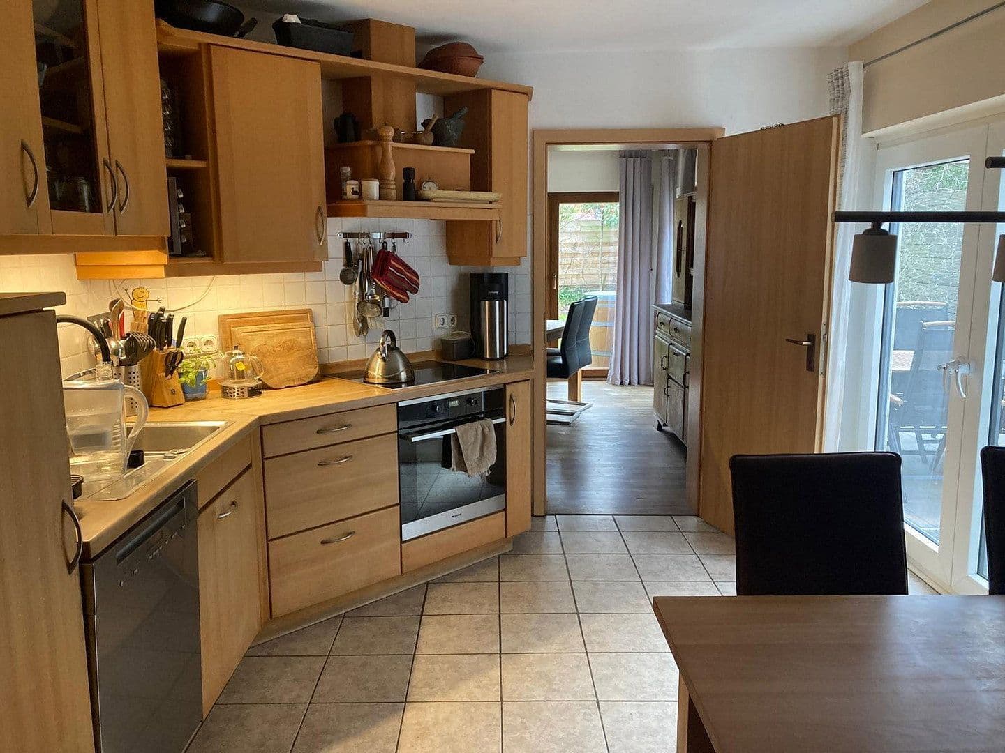 Prodej domu 134 m², pozemek 288 m², Erftstadt, Severní Porýní-Vestfálsko Prodej domu 134 m², pozemek 288 m², Erftstadt, Severní Porýní-Vestfálsko