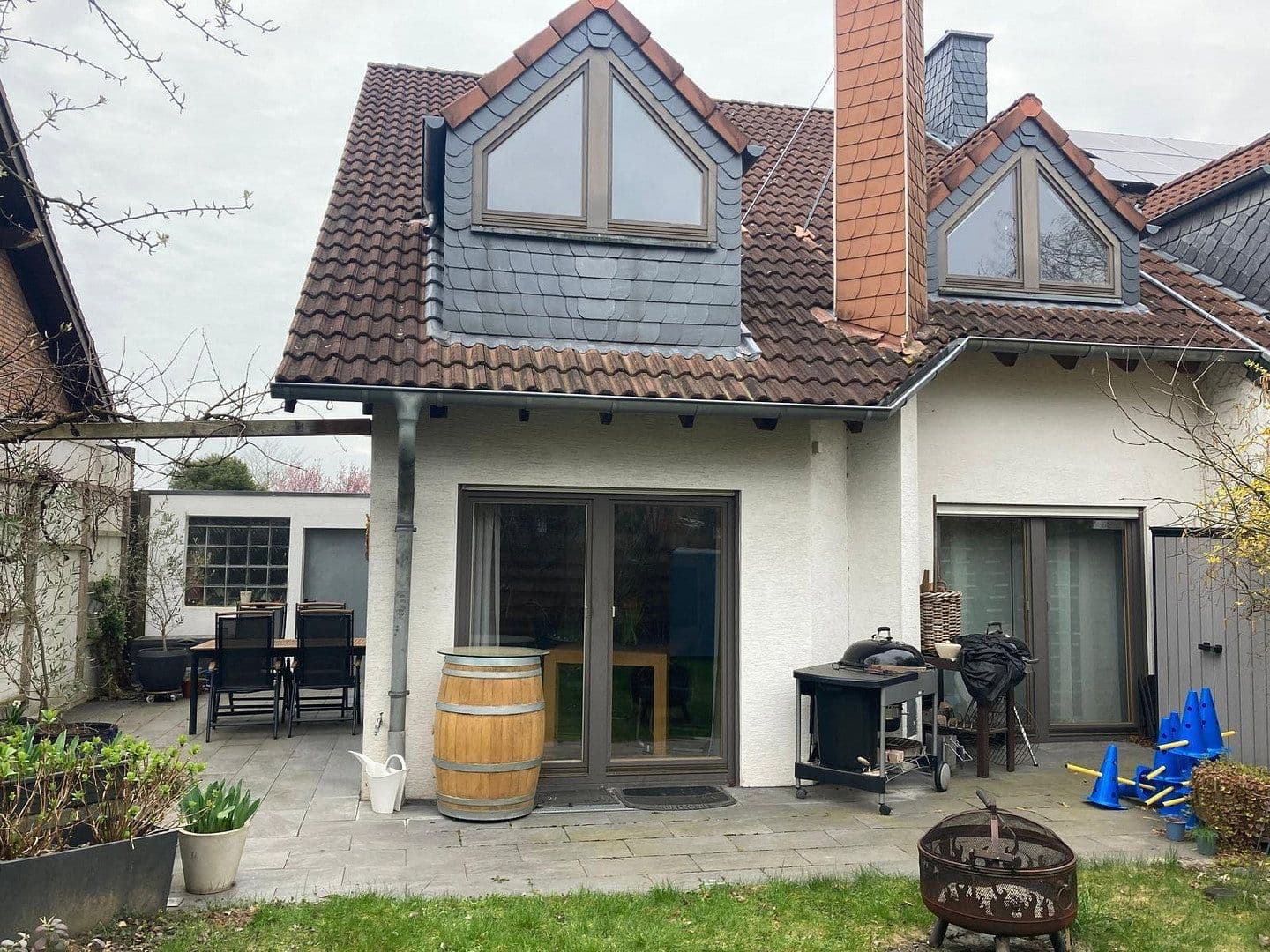Prodej domu 134 m², pozemek 288 m², Erftstadt, Severní Porýní-Vestfálsko Prodej domu 134 m², pozemek 288 m², Erftstadt, Severní Porýní-Vestfálsko