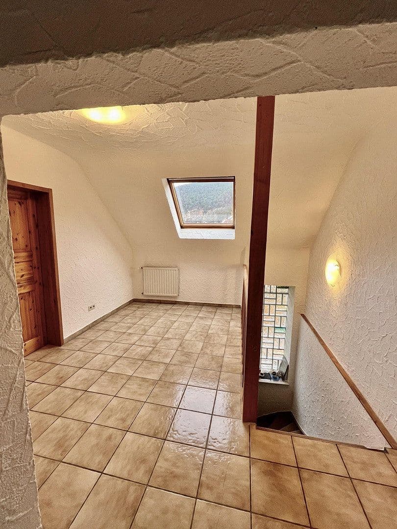 Pronájem domu 170 m², pozemek 190 m², Bad Dürkheim, Porýní-Falc Pronájem domu 170 m², pozemek 190 m², Bad Dürkheim, Porýní-Falc
