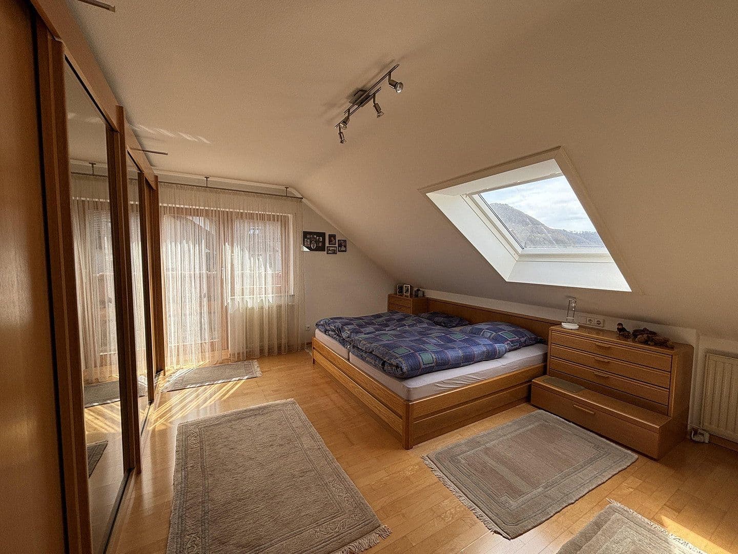 Prodej domu 193 m², pozemek 505 m², Bad Überkingen, Bádensko-Württembersko Prodej domu 193 m², pozemek 505 m², Bad Überkingen, Bádensko-Württembersko