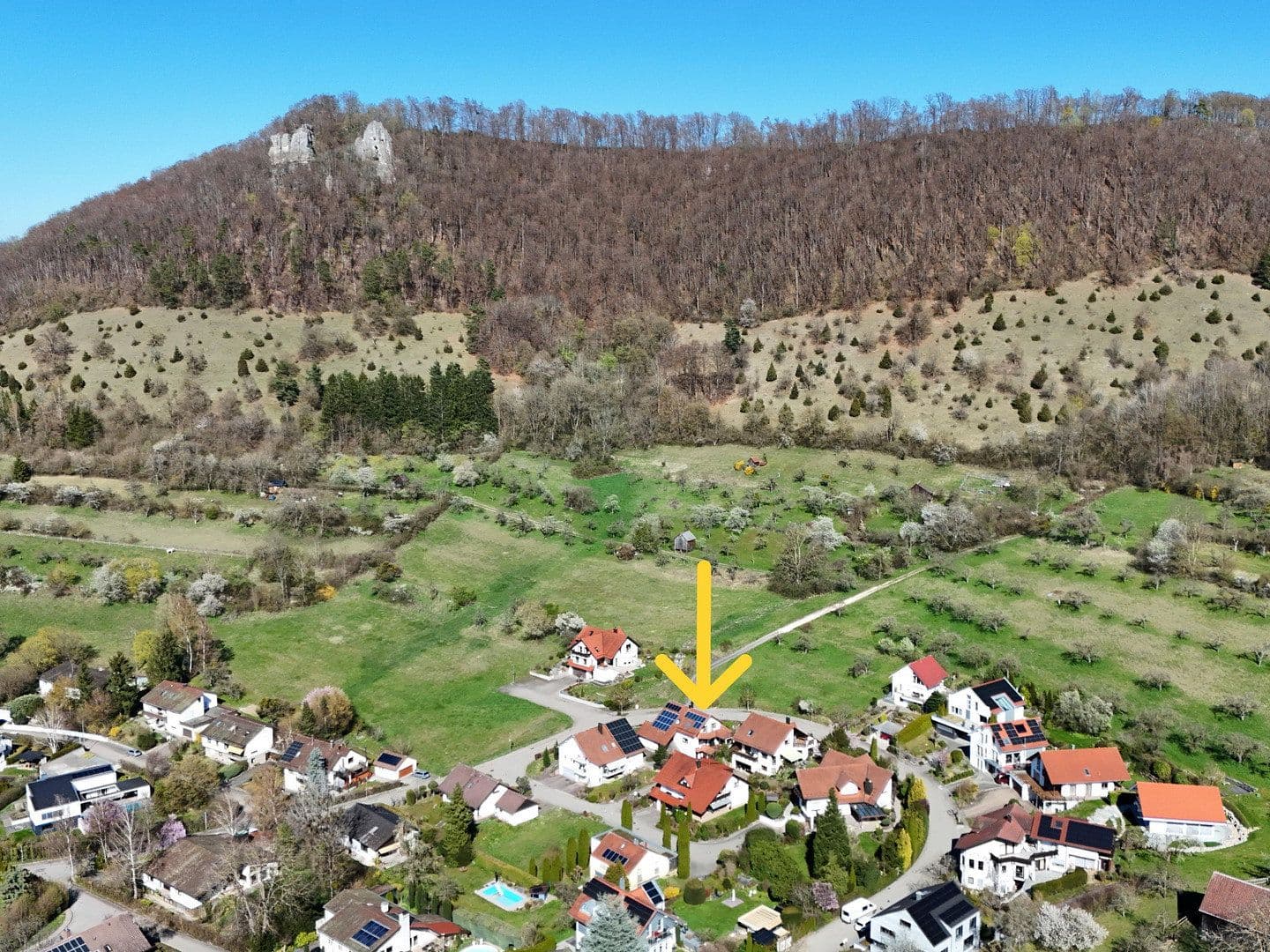 Prodej domu 193 m², pozemek 505 m², Bad Überkingen, Bádensko-Württembersko Prodej domu 193 m², pozemek 505 m², Bad Überkingen, Bádensko-Württembersko