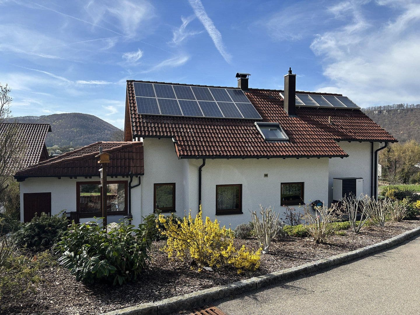 Prodej domu 193 m², pozemek 505 m², Bad Überkingen, Bádensko-Württembersko Prodej domu 193 m², pozemek 505 m², Bad Überkingen, Bádensko-Württembersko