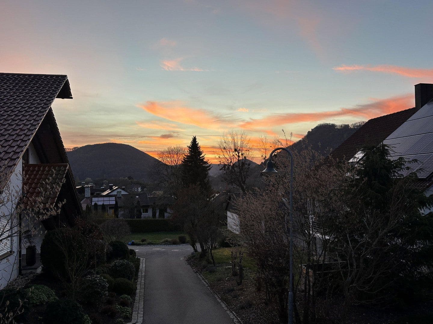 Prodej domu 193 m², pozemek 505 m², Bad Überkingen, Bádensko-Württembersko Prodej domu 193 m², pozemek 505 m², Bad Überkingen, Bádensko-Württembersko