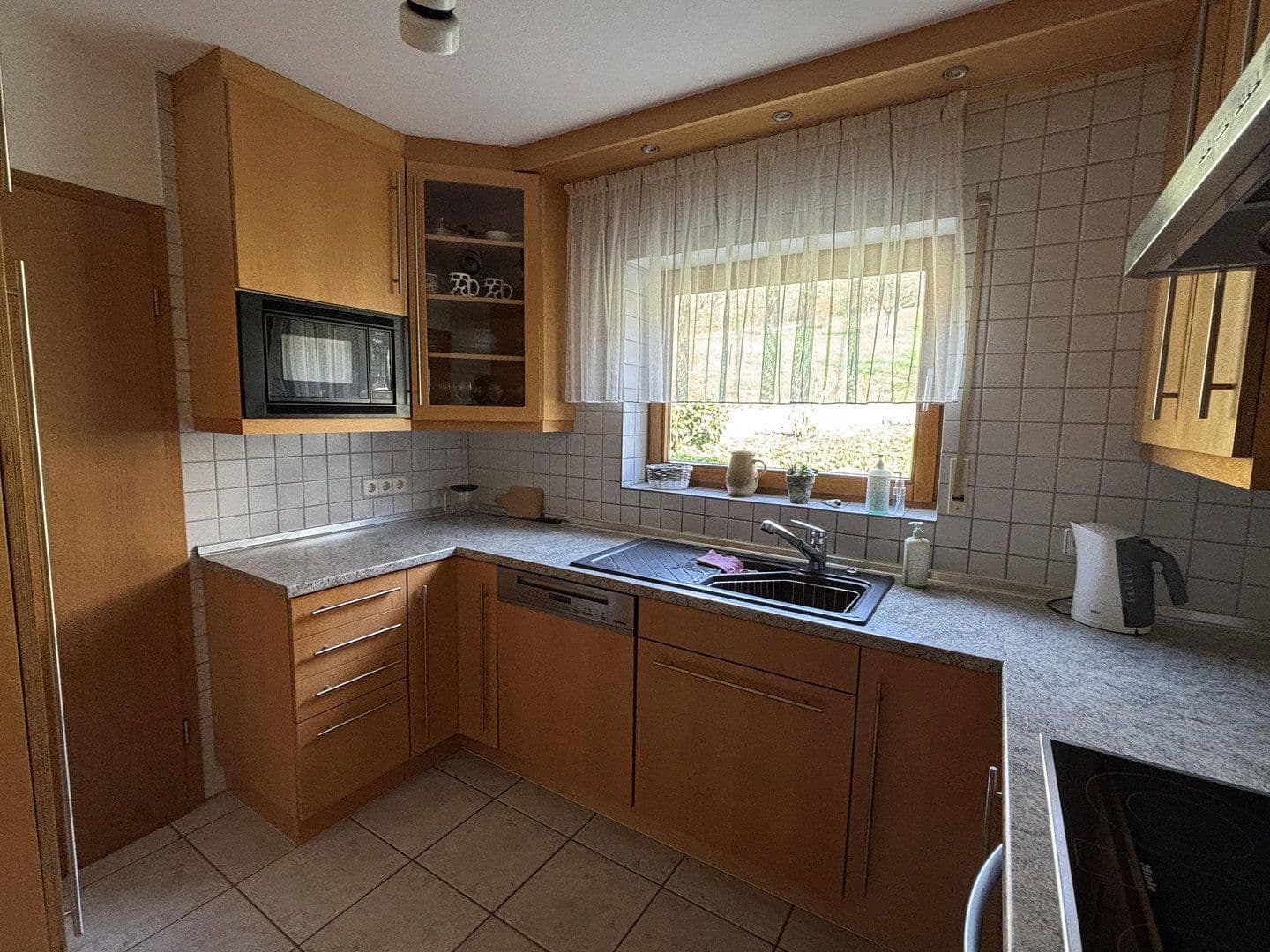 Prodej domu 193 m², pozemek 505 m², Bad Überkingen, Bádensko-Württembersko Prodej domu 193 m², pozemek 505 m², Bad Überkingen, Bádensko-Württembersko