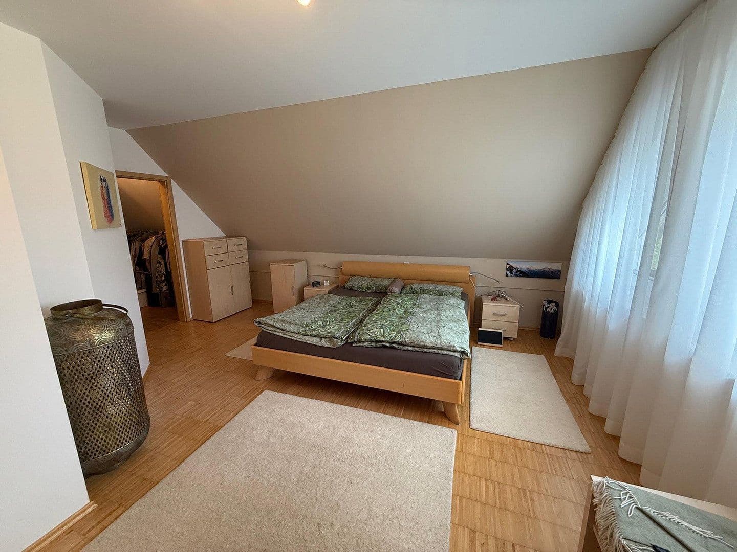 Prodej domu 322 m², pozemek 707 m², Künzell, Hessen Prodej domu 322 m², pozemek 707 m², Künzell, Hessen