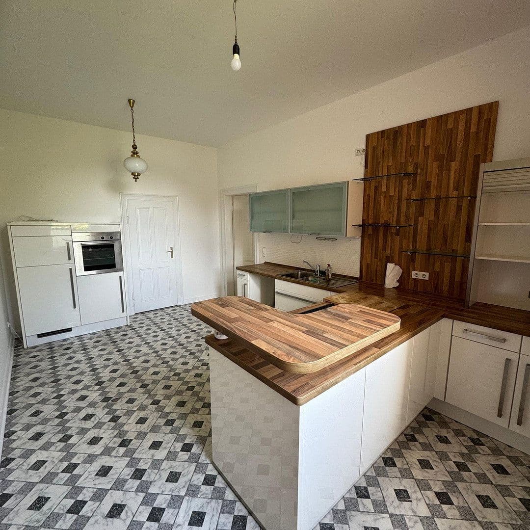 Pronájem bytu 4+1 120 m², Helmstedt, Dolní Sasko Pronájem bytu 4+1 120 m², Helmstedt, Dolní Sasko