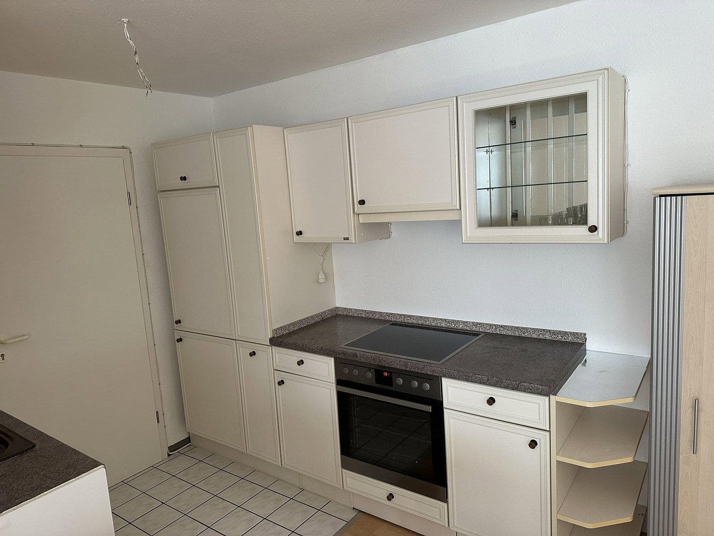 Pronájem bytu 1+kk 38 m², Ruhbergstr.14, Mühlhausen, Bádensko-Württembersko Pronájem bytu 1+kk 38 m², Ruhbergstr.14, Mühlhausen, Bádensko-Württembersko