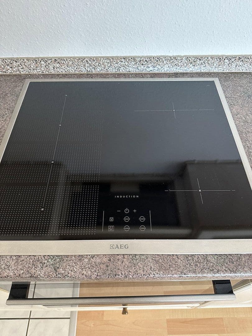 Pronájem bytu 1+kk 38 m², Ruhbergstr.14, Mühlhausen, Bádensko-Württembersko Pronájem bytu 1+kk 38 m², Ruhbergstr.14, Mühlhausen, Bádensko-Württembersko