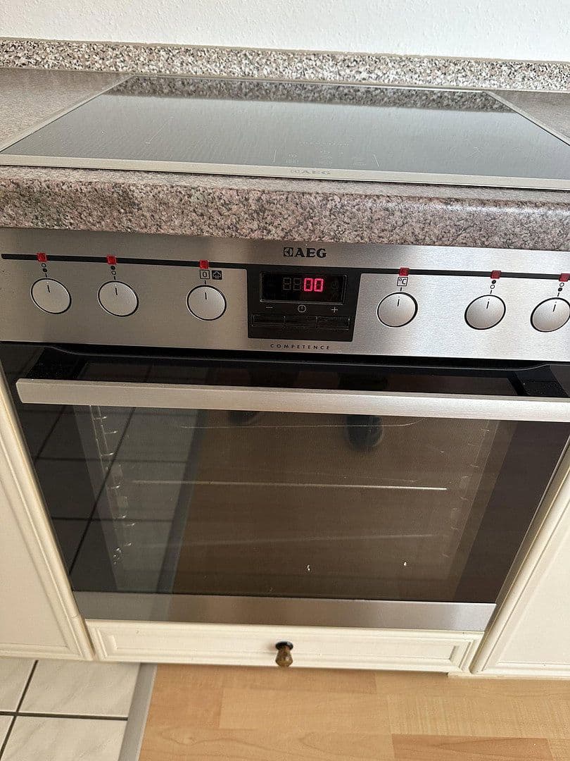 Pronájem bytu 1+kk 38 m², Ruhbergstr.14, Mühlhausen, Bádensko-Württembersko Pronájem bytu 1+kk 38 m², Ruhbergstr.14, Mühlhausen, Bádensko-Württembersko