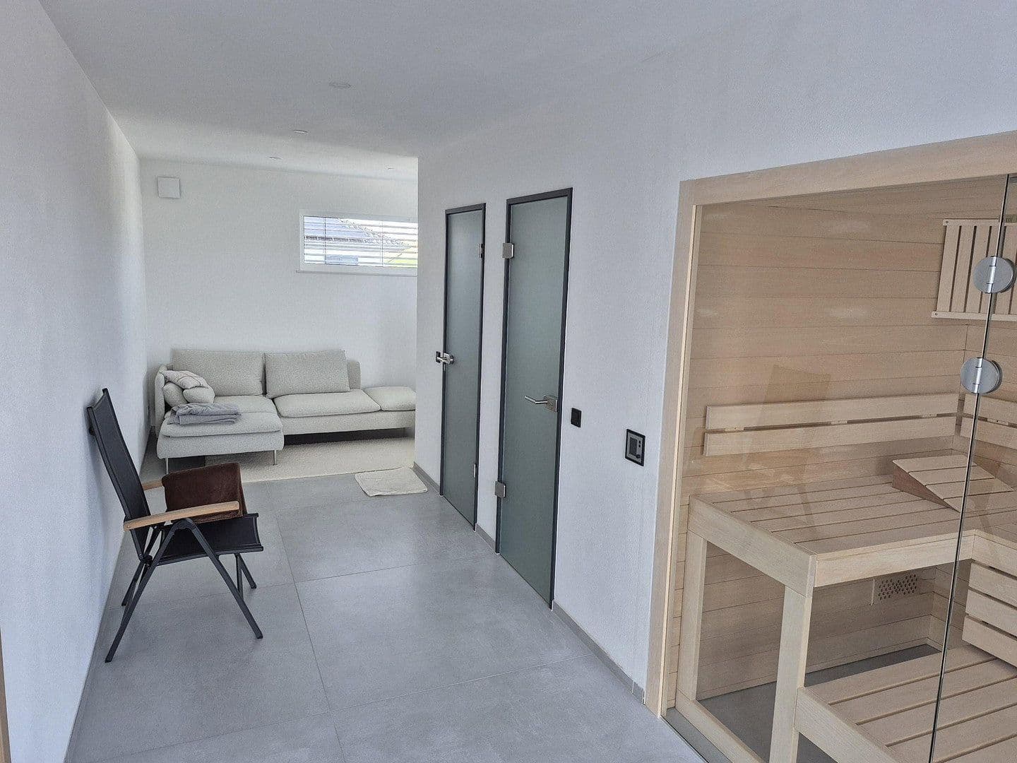 Prodej domu 244 m², pozemek 700 m², Binningen, Porýní-Falc Prodej domu 244 m², pozemek 700 m², Binningen, Porýní-Falc