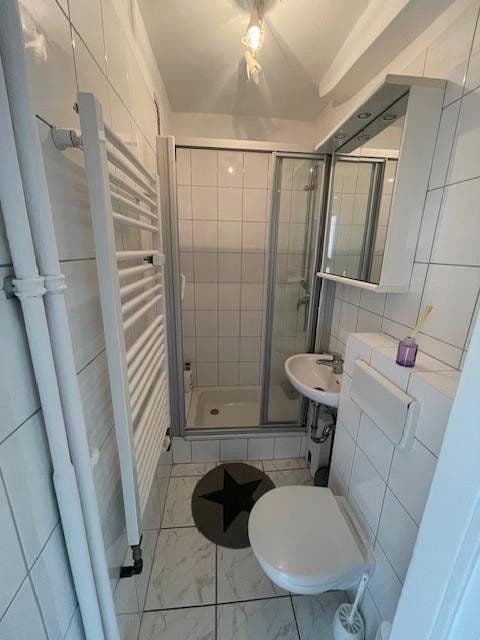 Pronájem bytu 1+1 22 m², Martin-Buberstr. 60, Darmstadt, Hessen Pronájem bytu 1+1 22 m², Martin-Buberstr. 60, Darmstadt, Hessen