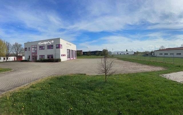 Pronájem nebytového prostoru 350 m², Sömmerda, Durynsko Pronájem nebytového prostoru 350 m², Sömmerda, Durynsko