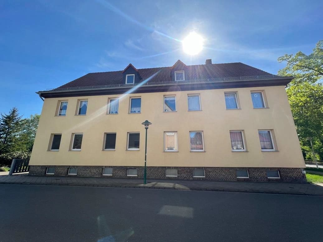 Pronájem bytu 4+1 76 m², Ernst-Thälmann-Straße 50, Sandersdorf-Brehna, Sasko-Anhaltsko Pronájem bytu 4+1 76 m², Ernst-Thälmann-Straße 50, Sandersdorf-Brehna, Sasko-Anhaltsko