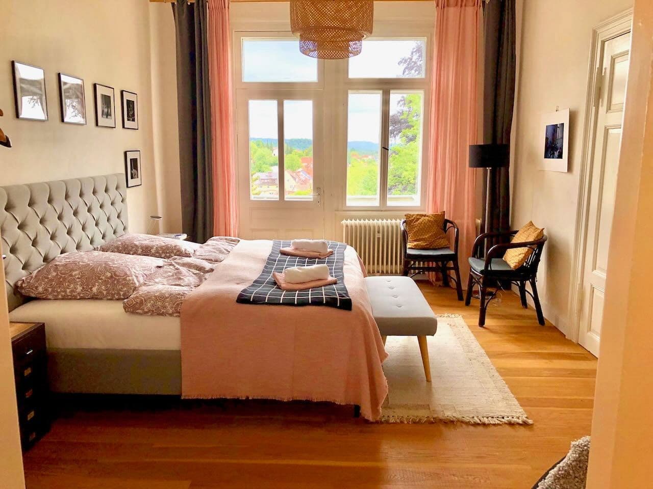 Prodej domu 370 m², pozemek 1.221 m², Bad Sachsa, Dolní Sasko Prodej domu 370 m², pozemek 1.221 m², Bad Sachsa, Dolní Sasko