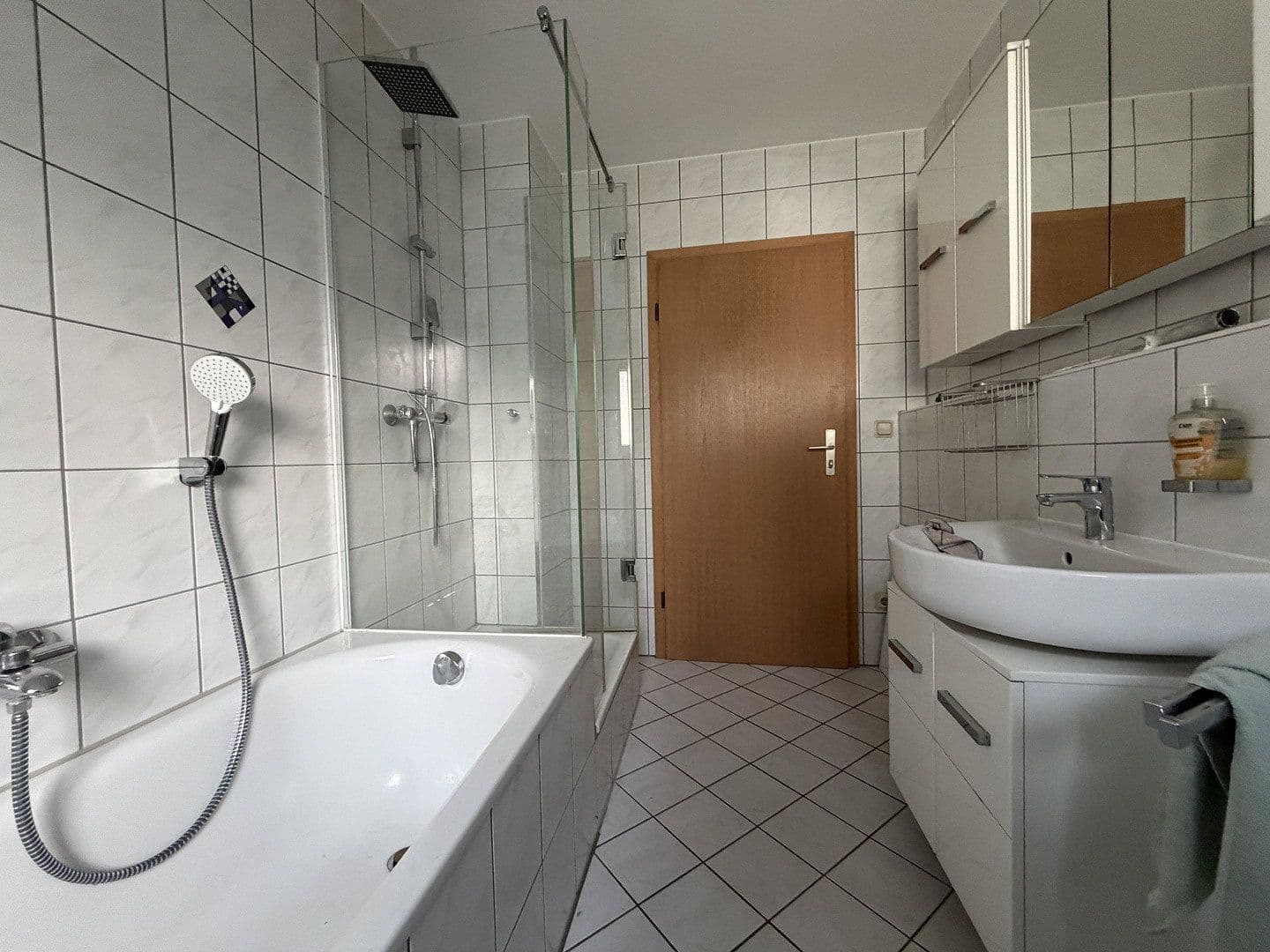 Pronájem bytu 3+1 91 m², Cleebronn, Bádensko-Württembersko Pronájem bytu 3+1 91 m², Cleebronn, Bádensko-Württembersko