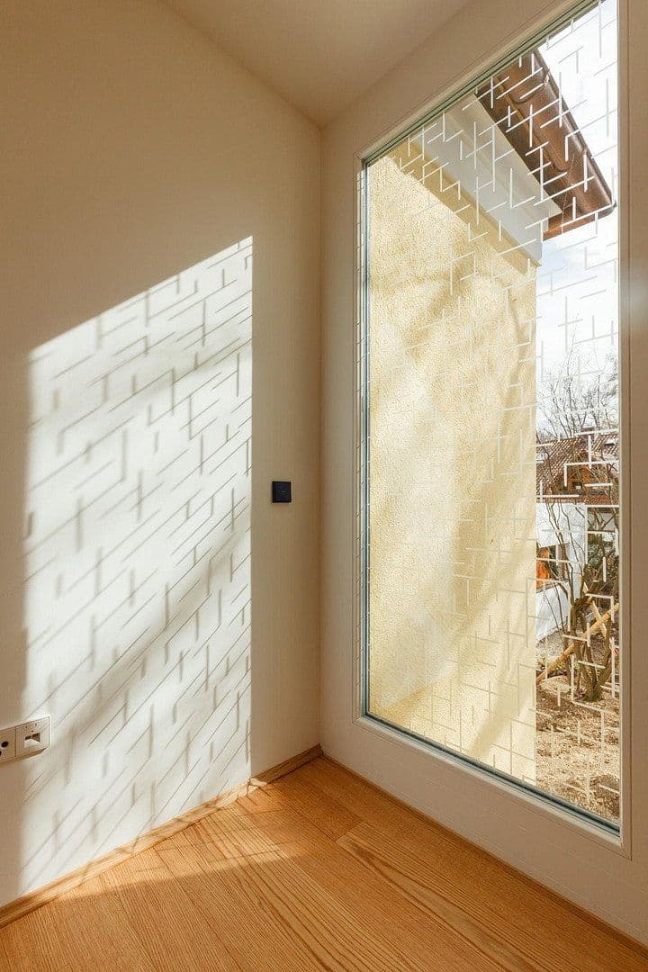 Pronájem bytu 2+1 95 m², Rosenstraße 5, Großhesselohe, Bavorsko Pronájem bytu 2+1 95 m², Rosenstraße 5, Großhesselohe, Bavorsko