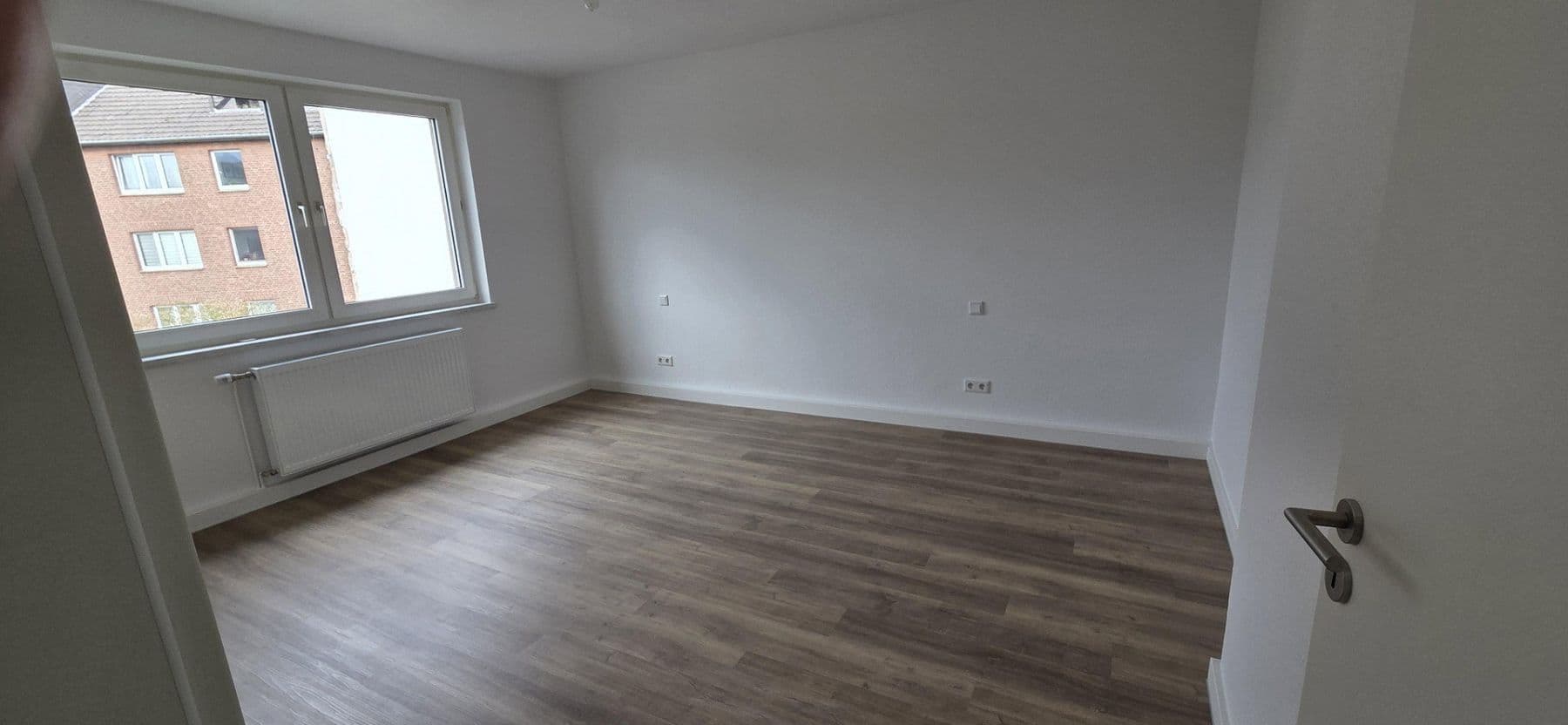Pronájem bytu 3+1 78 m², Nordstr. 95, Krefeld, Severní Porýní-Vestfálsko Pronájem bytu 3+1 78 m², Nordstr. 95, Krefeld, Severní Porýní-Vestfálsko