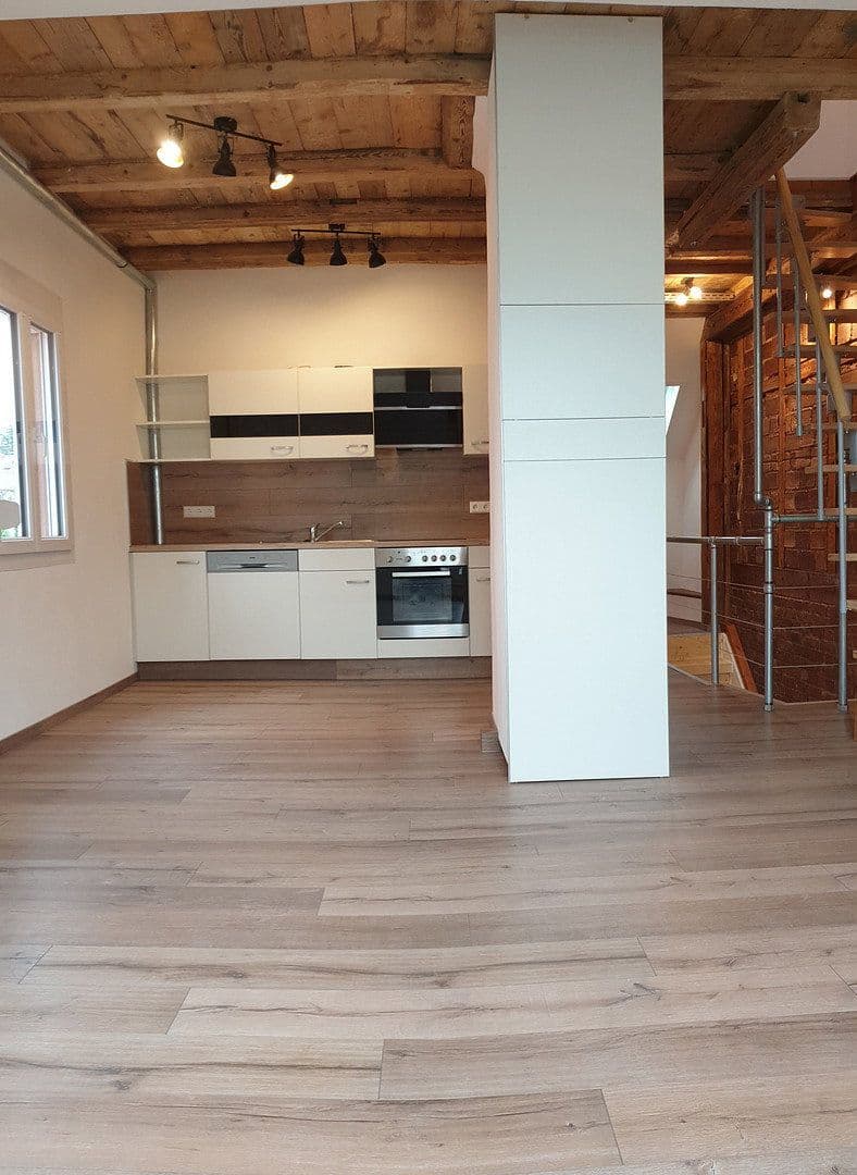 Pronájem bytu 2+1 65 m², Herdstr. 14, Villingen-Schwenningen, Bádensko-Württembersko Pronájem bytu 2+1 65 m², Herdstr. 14, Villingen-Schwenningen, Bádensko-Württembersko