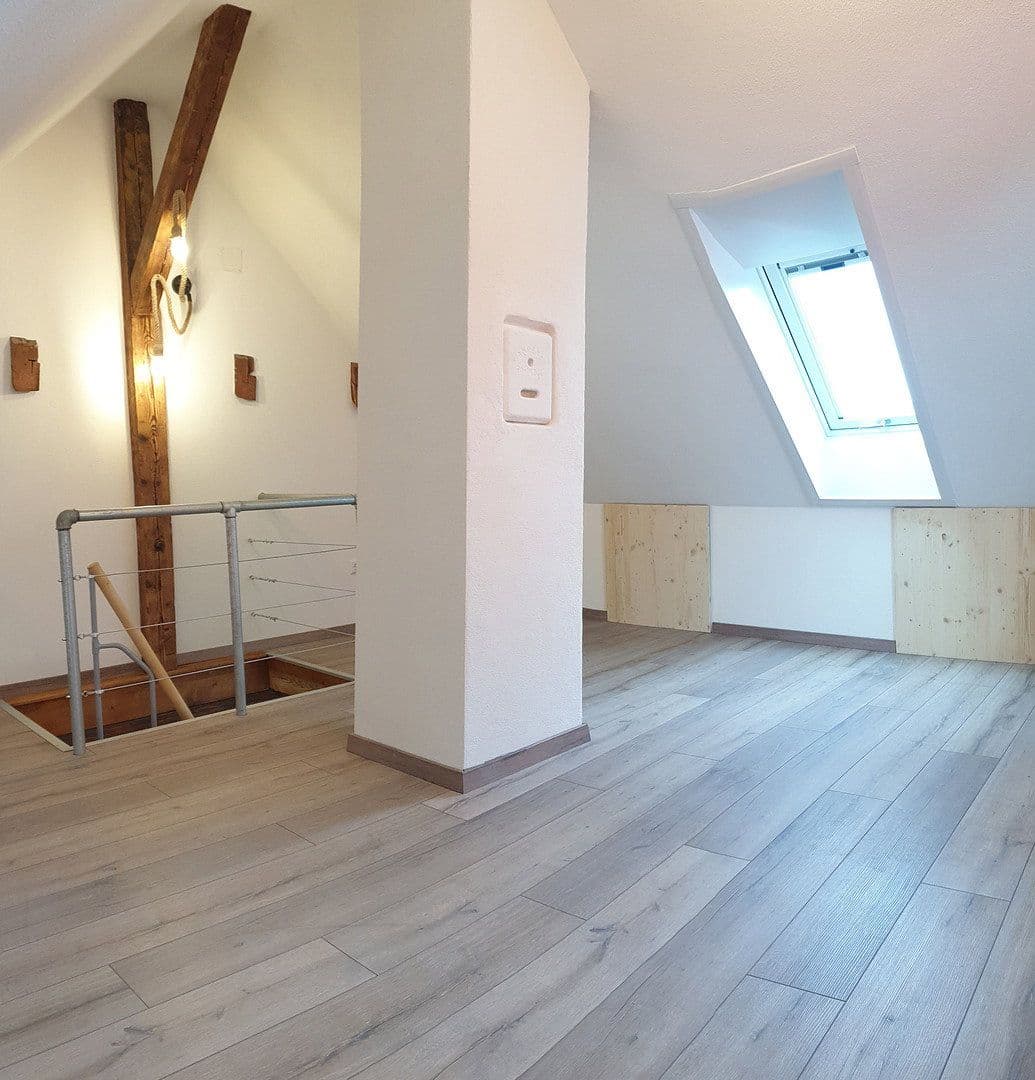 Pronájem bytu 2+1 65 m², Herdstr. 14, Villingen-Schwenningen, Bádensko-Württembersko Pronájem bytu 2+1 65 m², Herdstr. 14, Villingen-Schwenningen, Bádensko-Württembersko