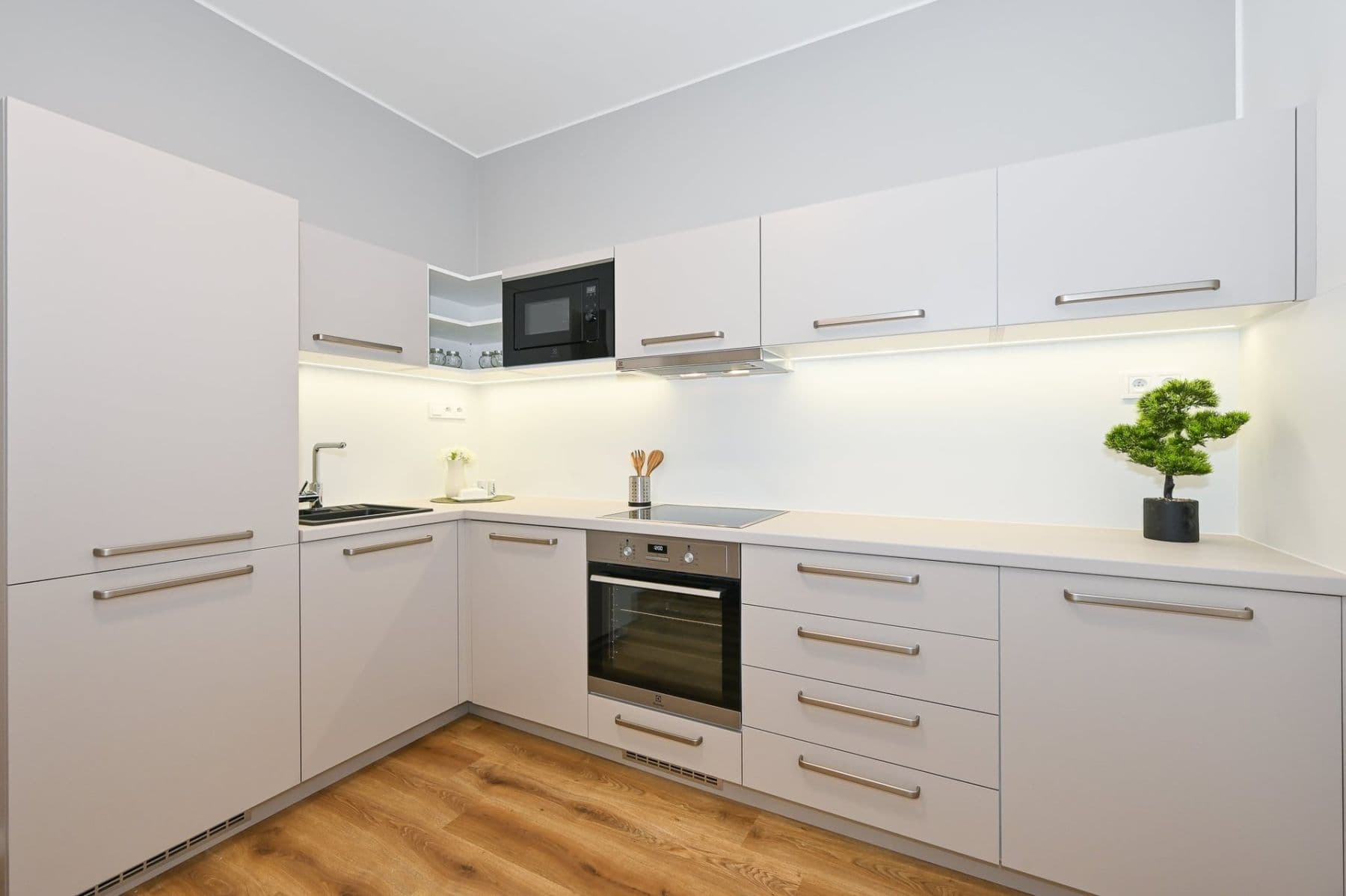 Pronájem bytu 2+kk 56 m², Studentská, Brno, Jihomoravský kraj Pronájem bytu 2+kk 56 m², Studentská, Brno, Jihomoravský kraj