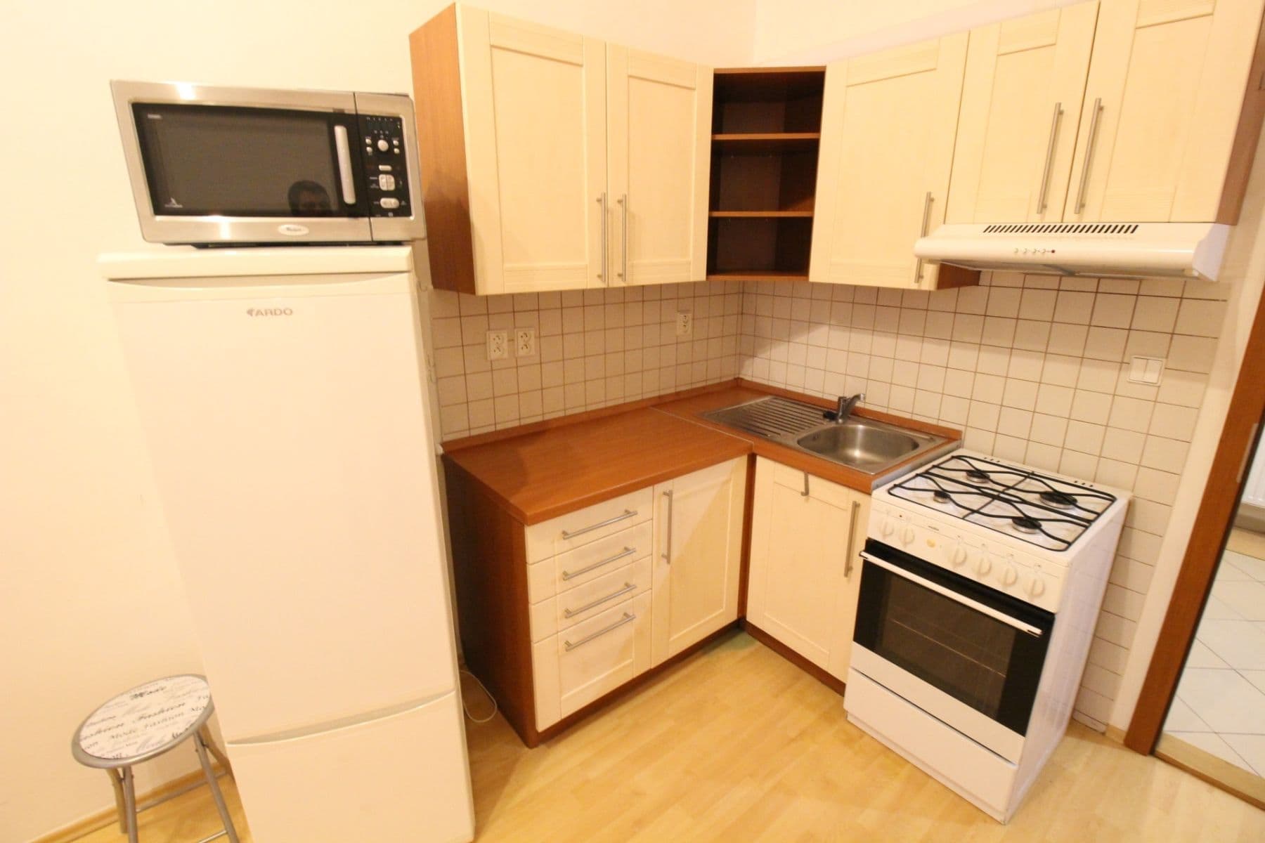 Pronájem bytu 1+1 46 m², Na výsledku I, Praha, Praha Pronájem bytu 1+1 46 m², Na výsledku I, Praha, Praha